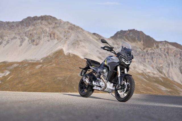 Moto Guzzi Stelvio
