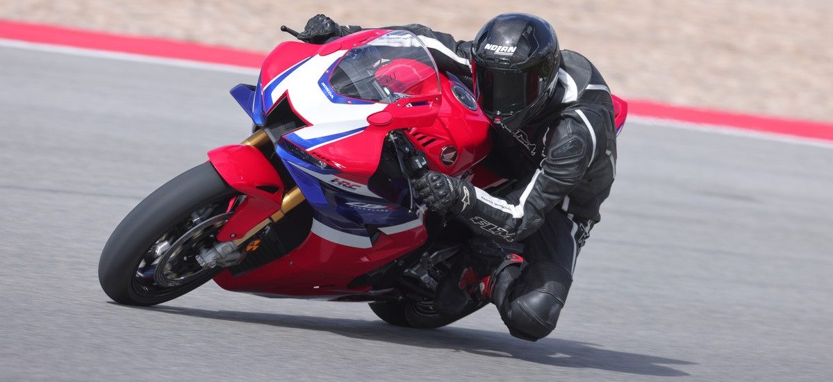 Essai – Une légende réinventée: la Fireblade RR-R évolue