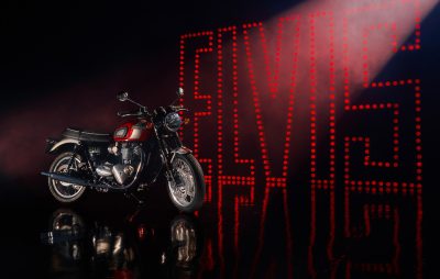 Nouveau – Une Triumph Bonneville pour les fans d’Elvis Presley :: Edition spéciale