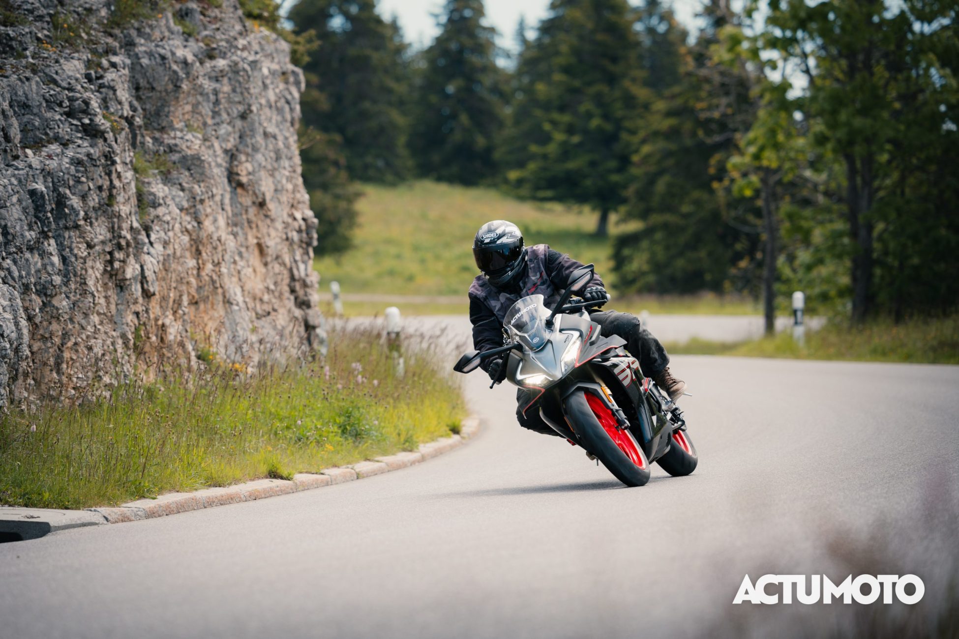 CFMOTO 450 SR comparo