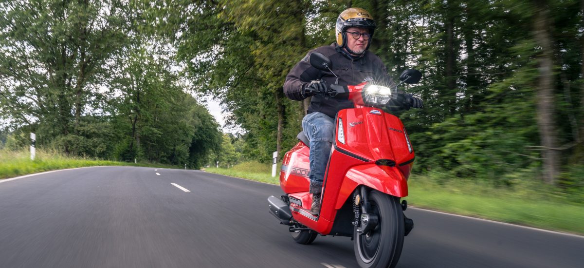 Essai – La Lambretta X300SR, version moderne du scooter iconique des «Mods»