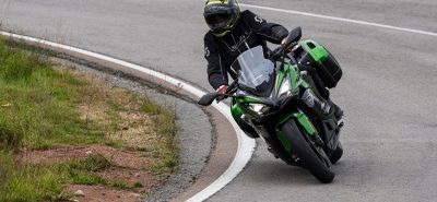 Essai – Souveraine, la Ninja 1100SX SE se régale sur la crème des routes catalanes! :: Test Kawasaki