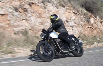 Essai – Au guidon de la Triumph Speed Twin 900, le plaisir est une affaire de couple! :: Test Triumph