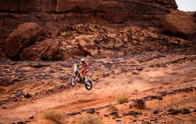 A mi-chemin du Dakar 2025, Daniel Sanders (KTM) mène le bal, et il n’y a plus qu’un Suisse en lice :: Rallye-Raid
