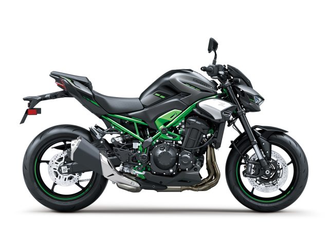 Kawasaki Z900 et Z900 SE 2025