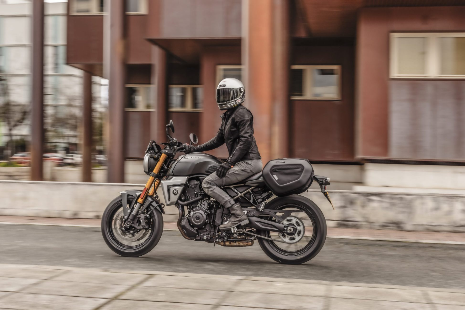 GSX-8T valises