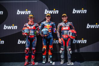 Valentin Perrone (Red Bull KTM Tech3) décroche sa première pole en Moto3, au Red Bull Ring, devant les deux équipiers du team Frinsa MT Hemets – MSI (KTM) Angel Piqueras et Ryusei Yamanaka