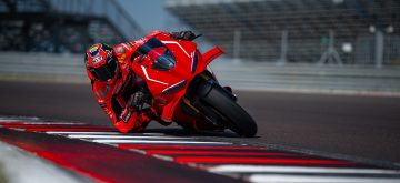 Nouveau – Ducati réussit à présenter une Panigale V4R désormais conforme à Euro 5+ mais encore plus performante