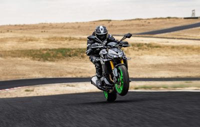 Nouveau – Le retour de la Kawasaki hyper naked de grosse cylindrée, avec la Z 1100 et la Z 1100 SE :: Nouveauté 2025