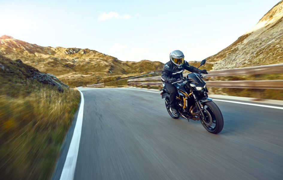 Nouveau – Une Z650S chez Kawasaki, avec une position de pilotage plus sportive