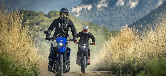 Nouveau – Une petite Yamaha d’enduro, la WR 125 R, avec la distribution variable