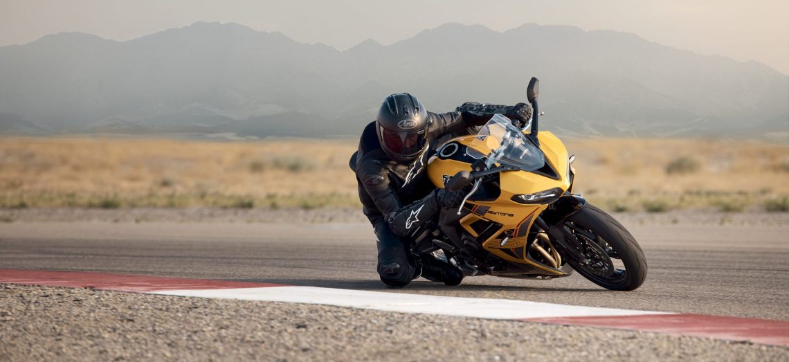 Nouveau – La Triumph Daytona 660 a droit à des suspensions améliorées pour 2026