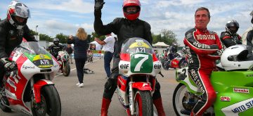 L’adieu au Grand Blond à la moto rouge… Jacques Cornu nous a quittés