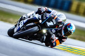 Le YART (Yamaha, catégorie EWC, numéro 1) prend la pole des 24 Heures du Mans, devant le team BMW World Endurance (EWC, 37) et le team Autorace Ube Racing (EWC, BMW, 76); en Superstock, première place pour le team Etoile (25, BMW, 10ème du scratch), devant le team Tecmas (BMW, 9, 13ème) et le team Wojczik (77, Honda, 15ème));