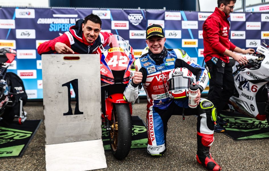 Au Mans, le Suisse Noan Vasta fait des étincelles pour le début du FSBK!