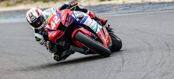 FSBK – Le Fribourgeois Noan Vasta continue à amasser des points en Production à Nogaro