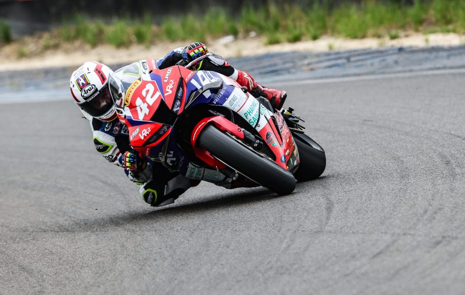 FSBK – Le Fribourgeois Noan Vasta continue à amasser des points en Production à Nogaro