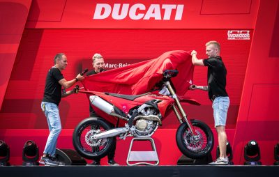 Nouveau – Ducati dévoile la Desmo 450 SM, une supermoto de compétition :: Nouveauté 2026