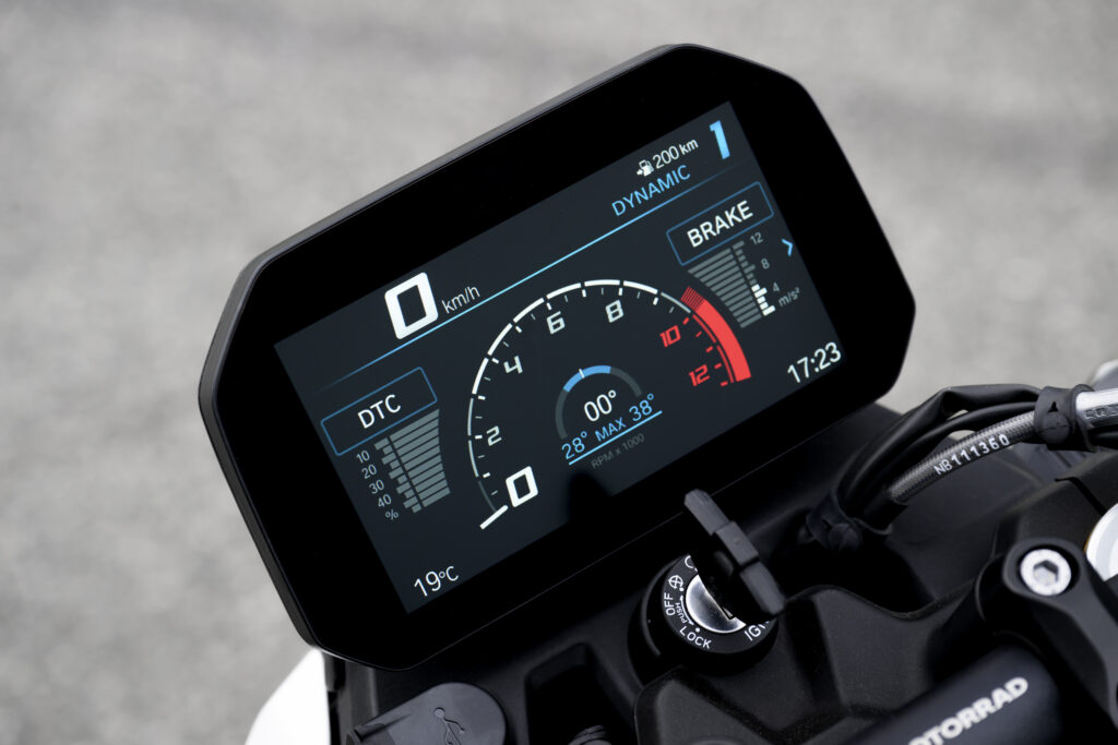 BMW TFT