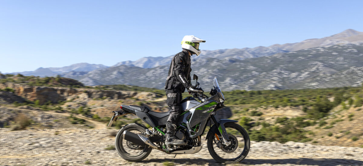Kawasaki annonce une toute nouvelle KLE 650 bicylindre
