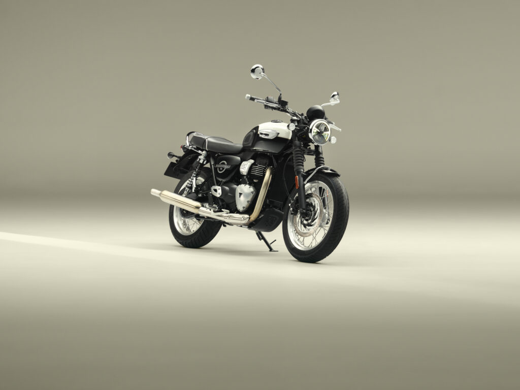 Bonneville T40